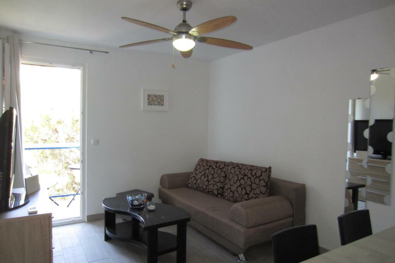 Apartman Valinor Miholascica Kültér fotó